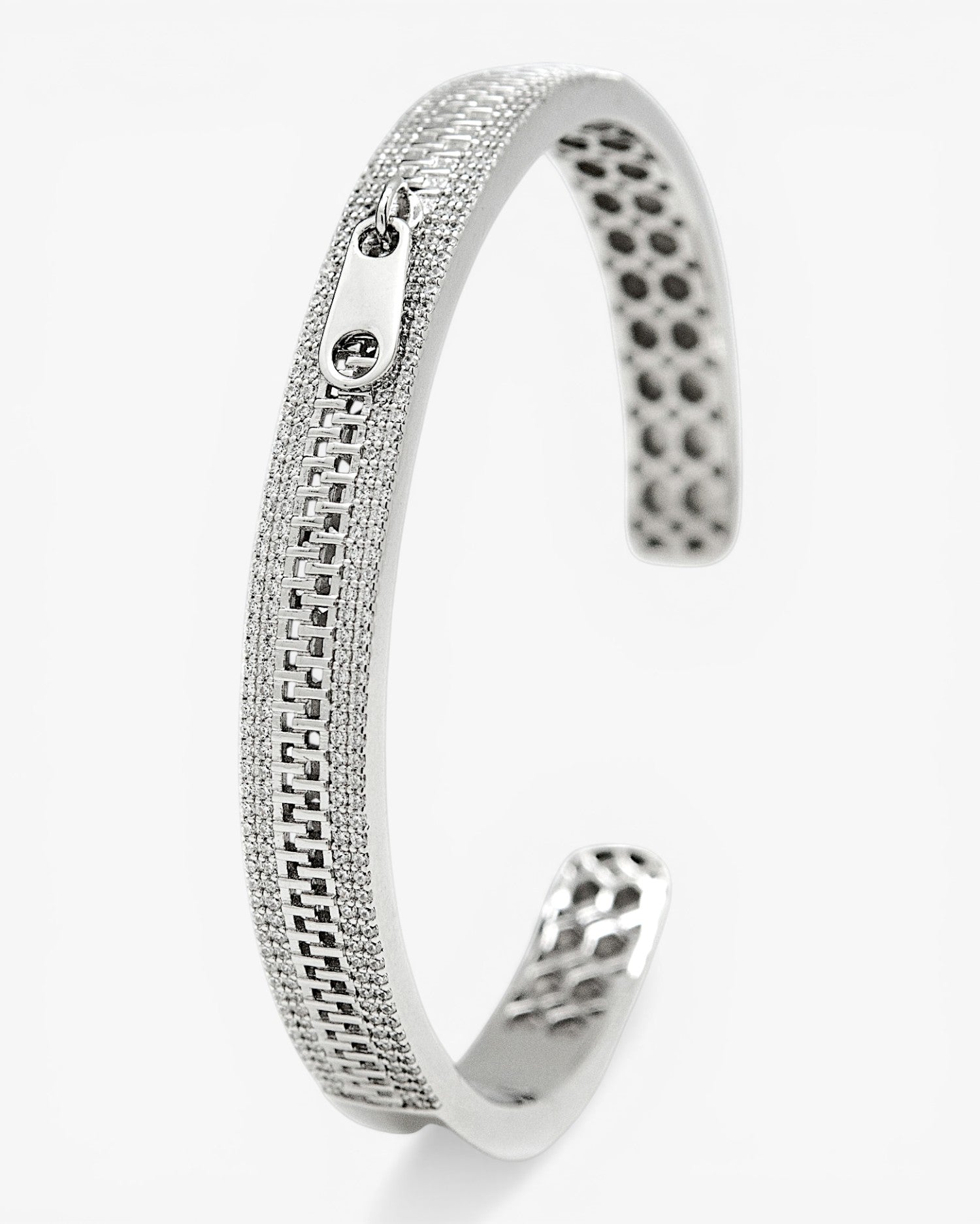 Pulsera esclava de plata diseño cremallera y circonita