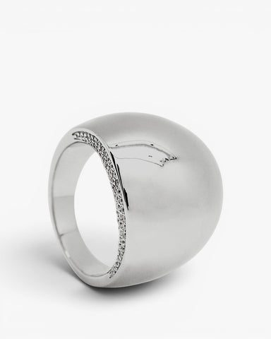 Bagues larges, forme ronde avec zircon cubique sur le côté