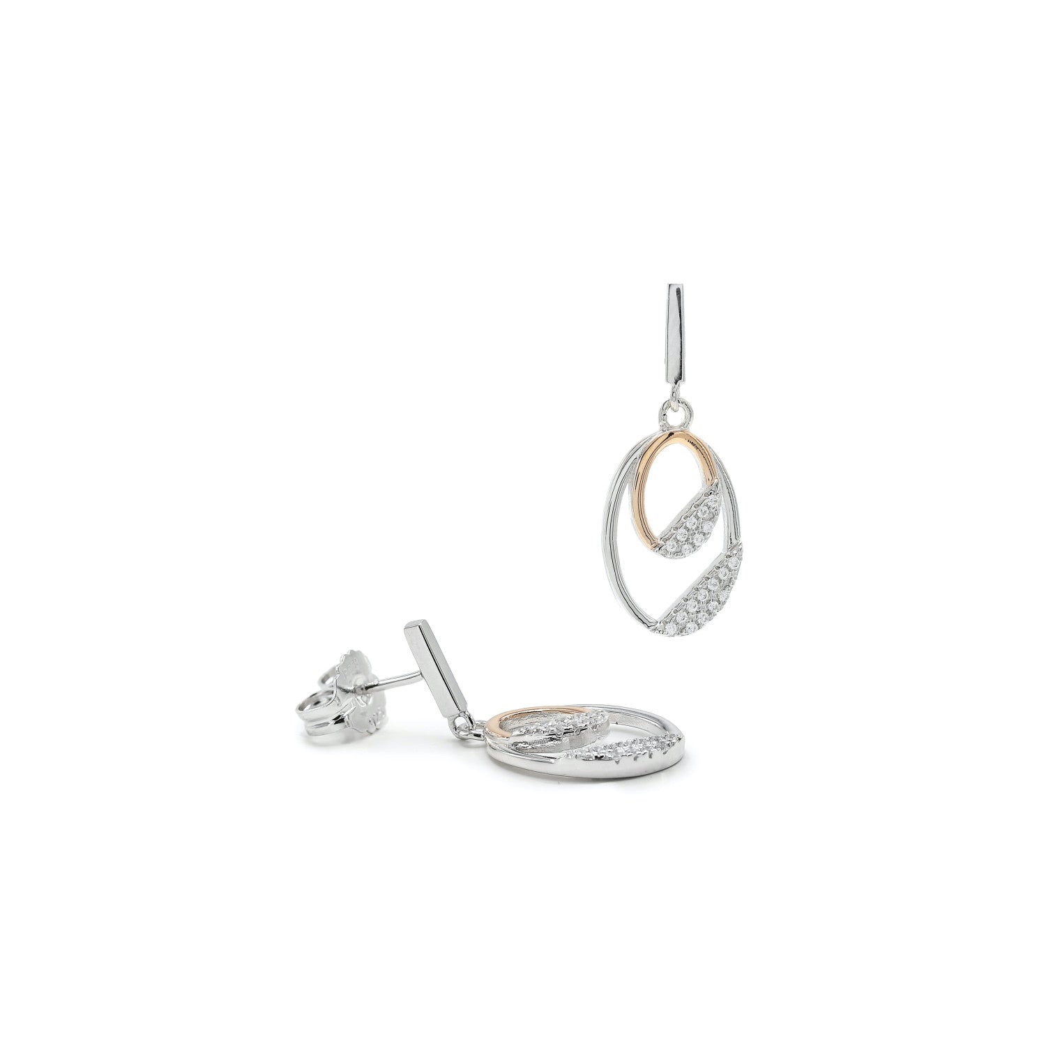 Pendientes bicolor plata y circonitas colgantes con detalle en rosa