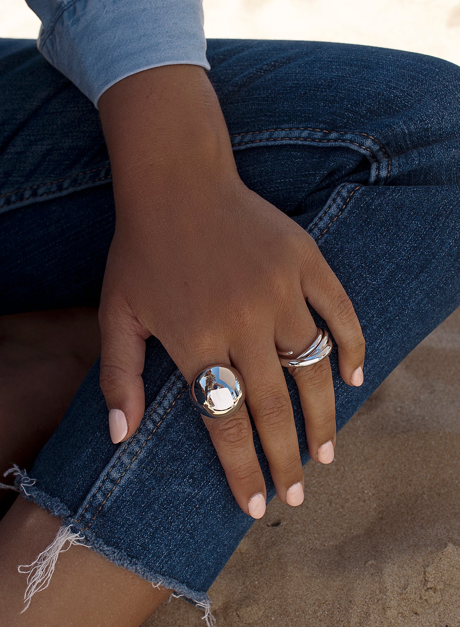 Rings Large plain silver of design round