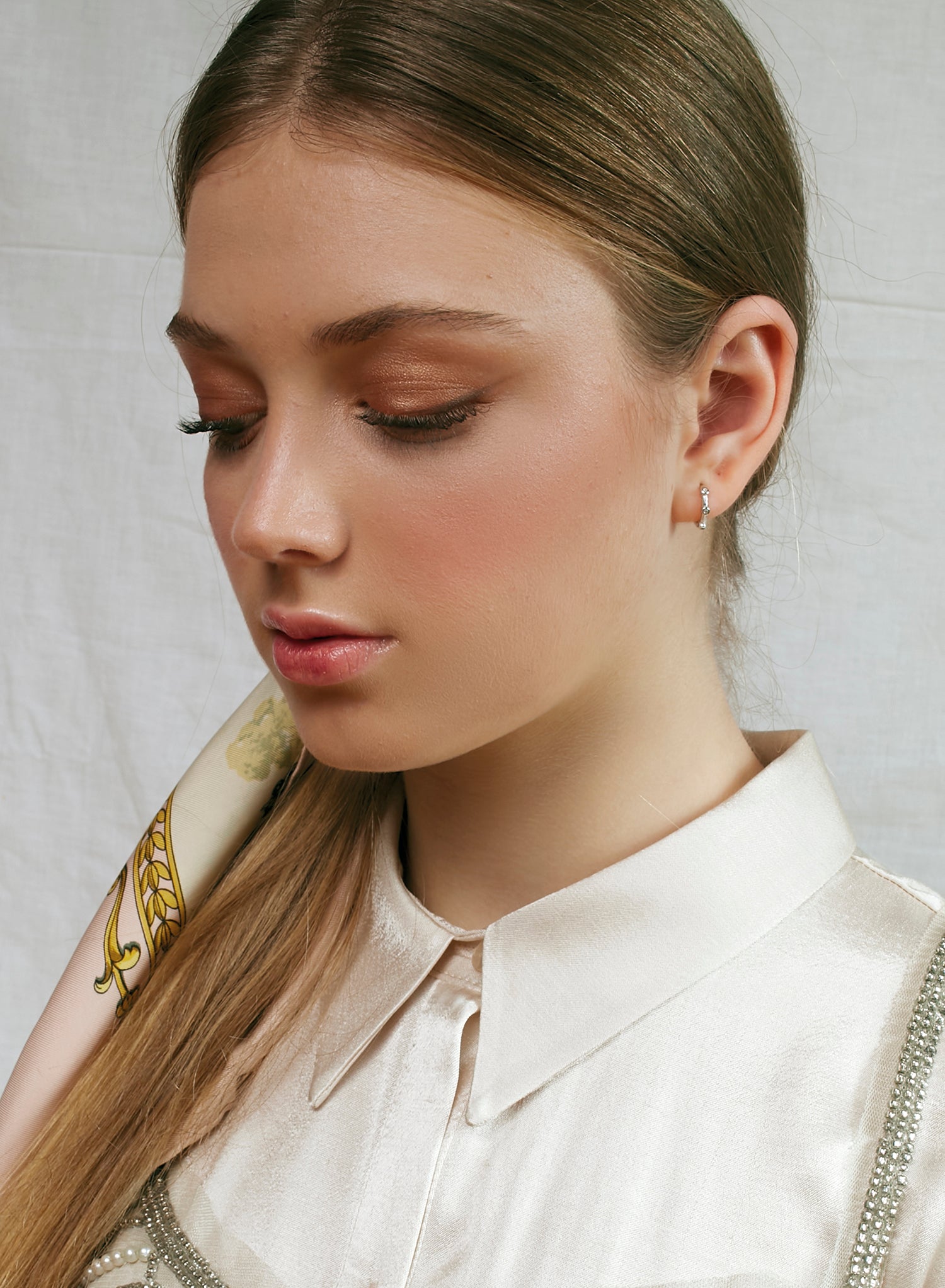 Boucles d'oreilles créole de argent  triple zirconmotif