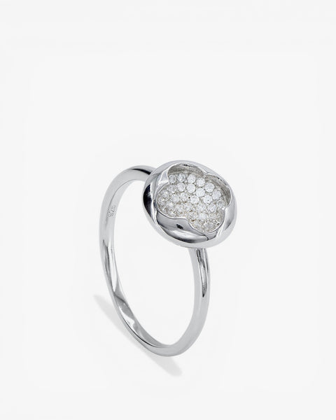 Bagues délicates en argent ornées d'une silhouette florale et de zirconiums cubiques