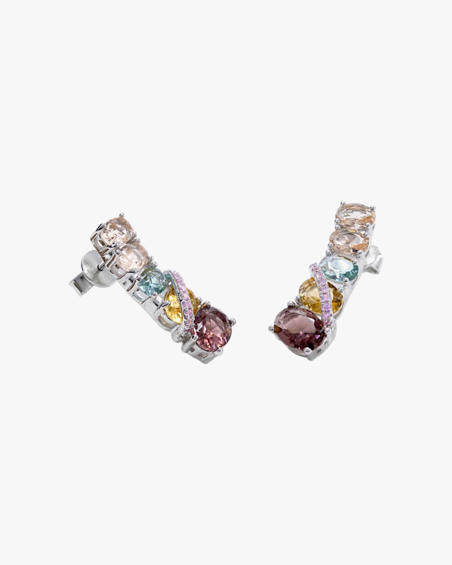 Pendientes de piedras de colores en tonos cálidos y circonitas