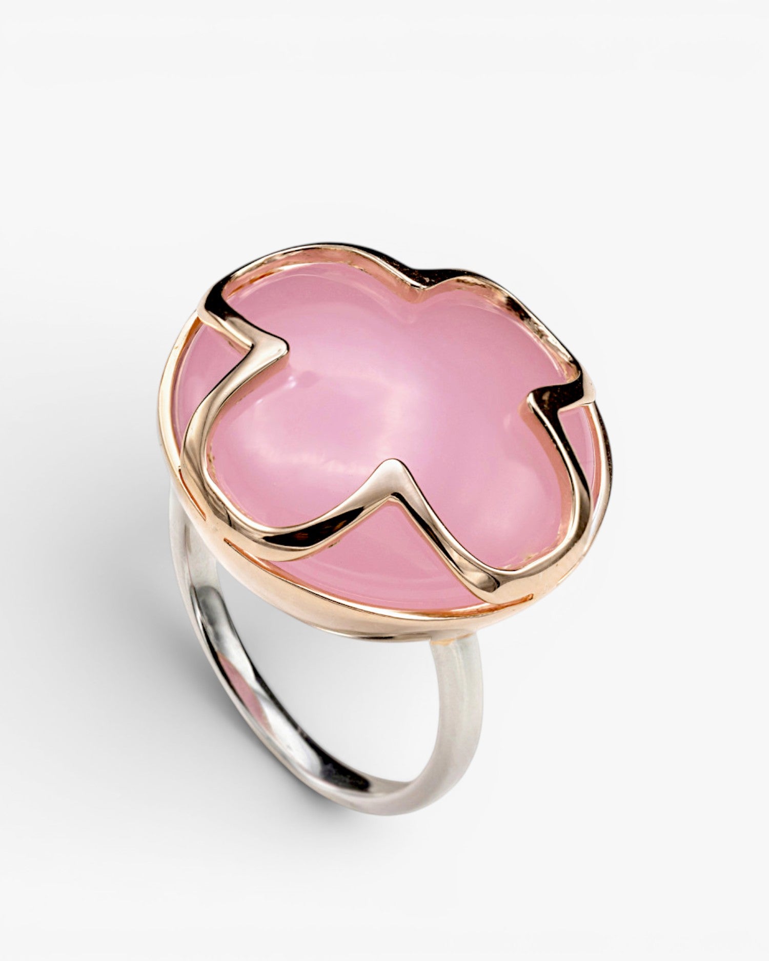 Anillos con piedras motivo diseño de flor rosa