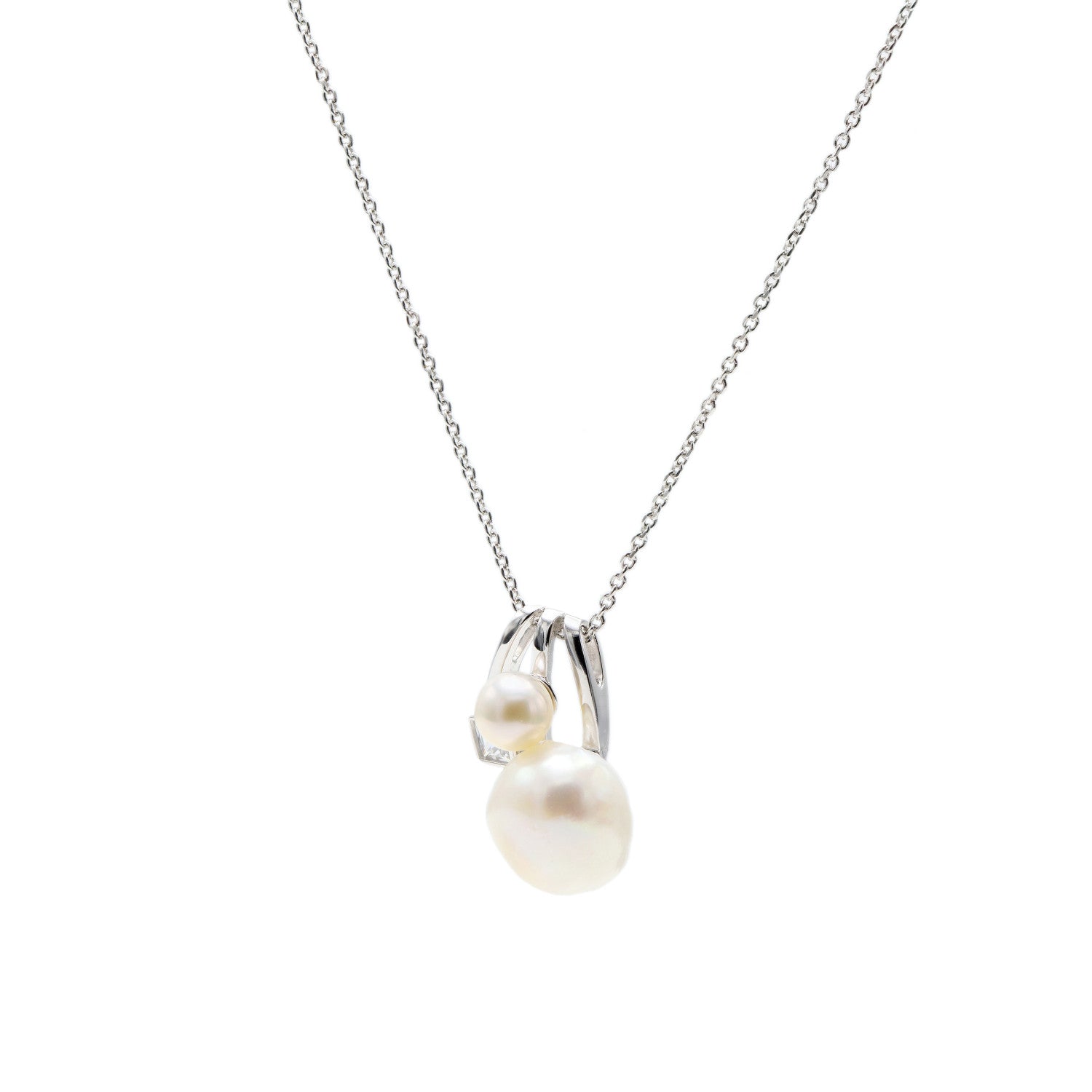 Colgante perlas en plata triple rail