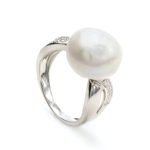 Anillos con perlas diseño irregular con circonitas