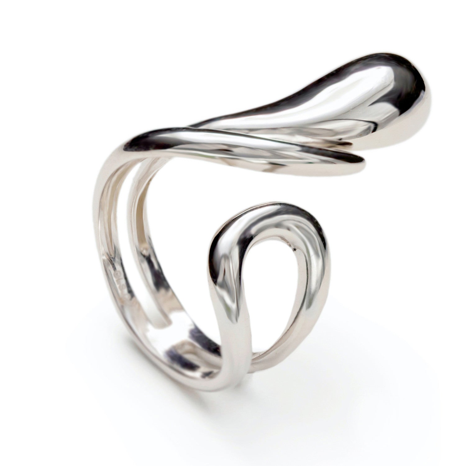 Anillos de diseño de plata motivo lágrima líquido