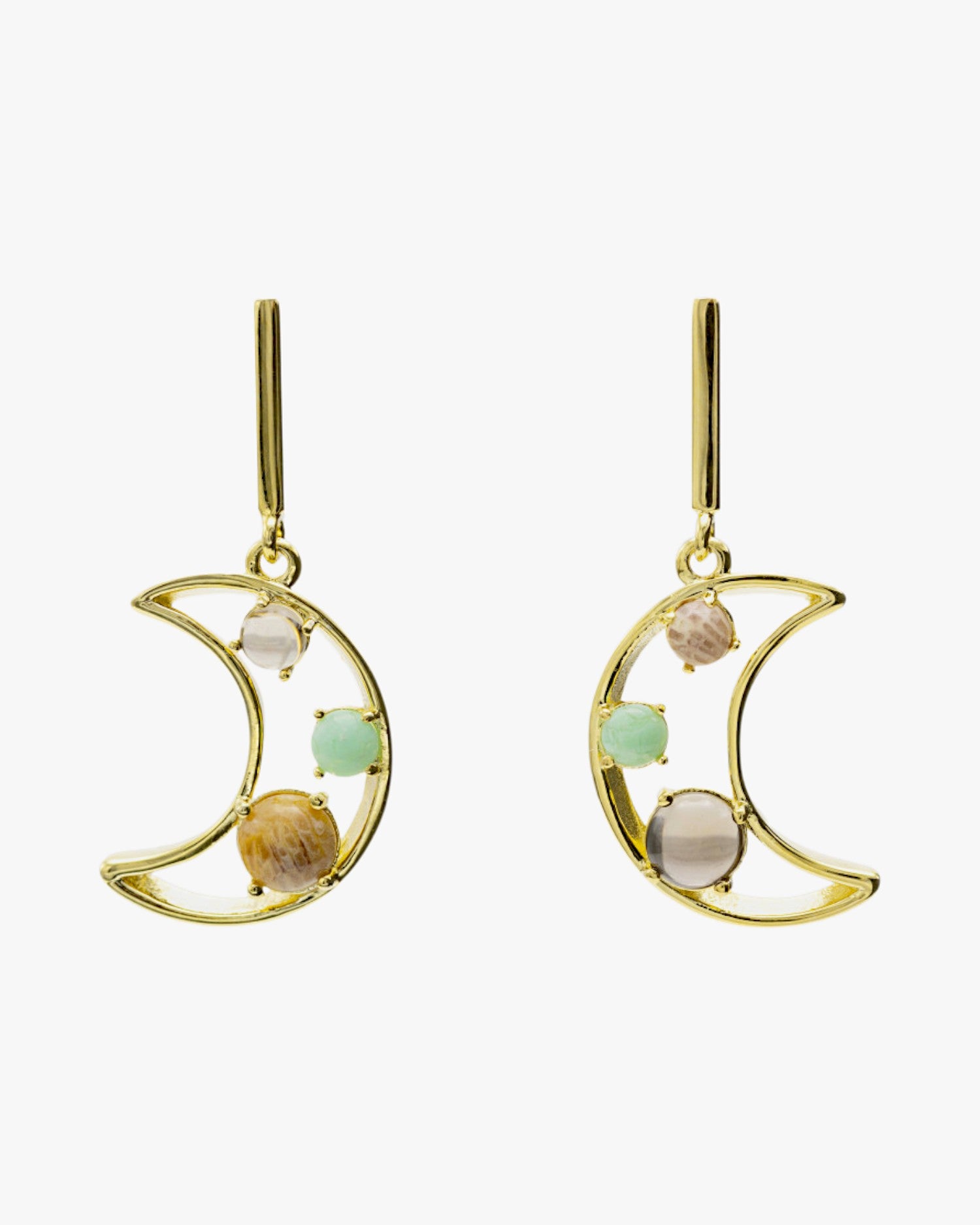 Pendientes de piedra natural con motivo de luna y baño de oro