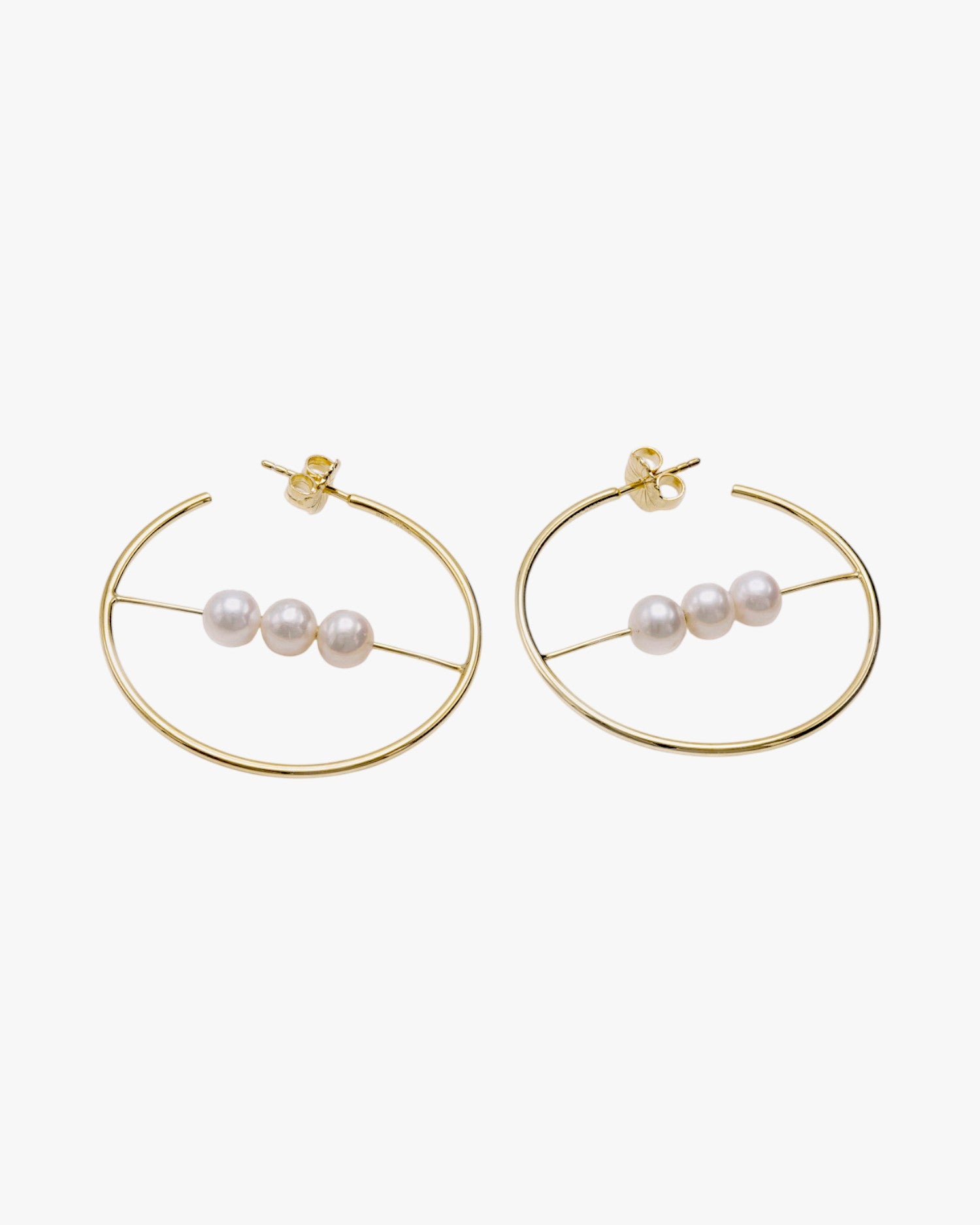 Pendientes aro originales diseño barra central con tres perlas