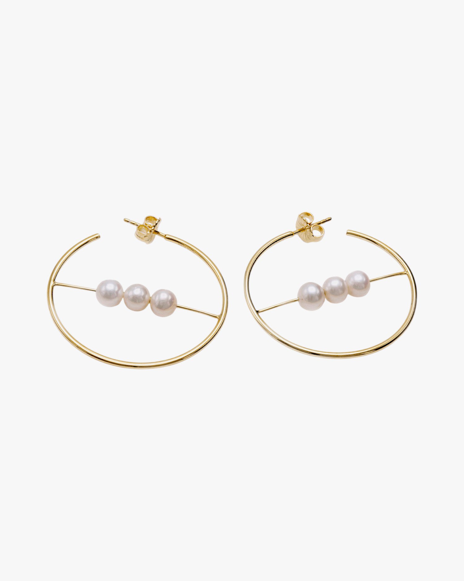 Pendientes aro originales diseño barra central con tres perlas