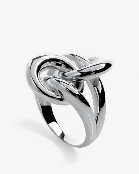 Anillos grandes diseño de nudo central