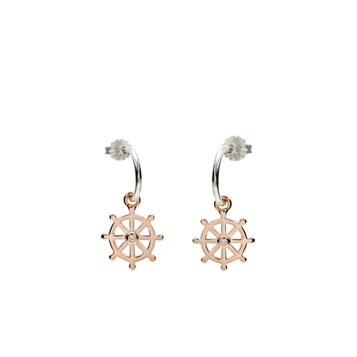 Pendientes aros con colgantes con charm de timón y circonita