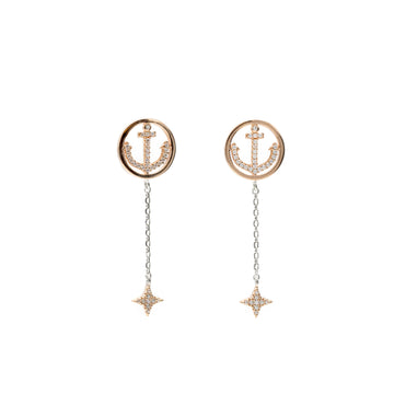 Pendientes largos finos diseño de charms ancla y destello