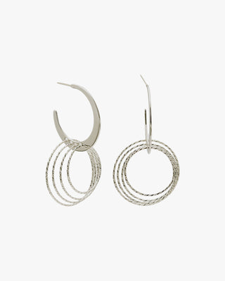 Pendientes aros con colgantes motivo anillas en plata lisa