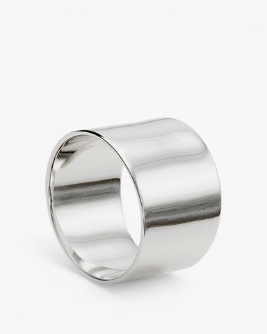 Anillos anchos de plata lisa diseño regular y liso