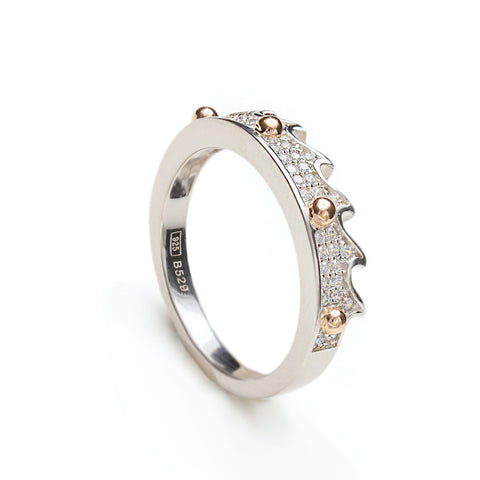 Anillos circonitas diseño de púas con detalles dorados