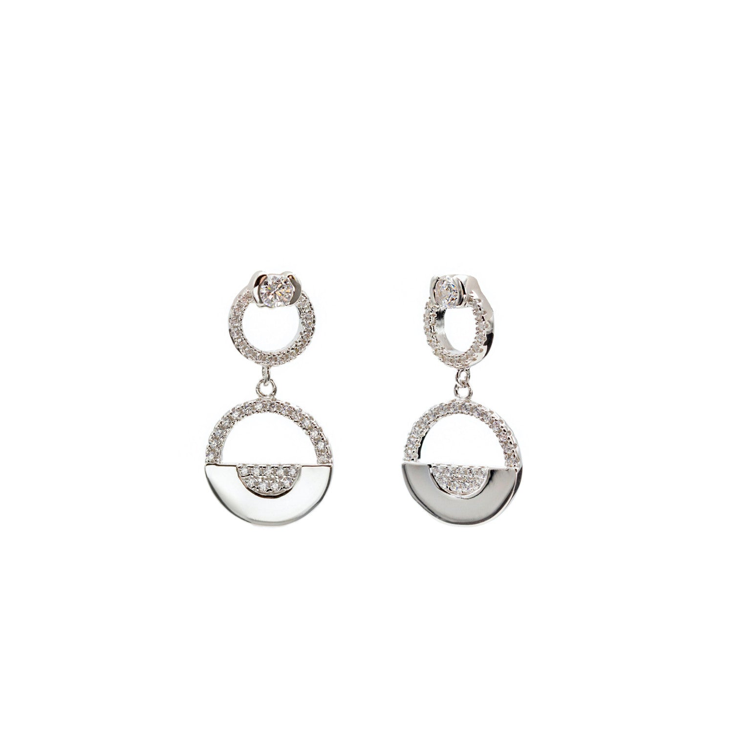 Boucles d'oreilles longs argent et zircons avec cercles de différentes tailles