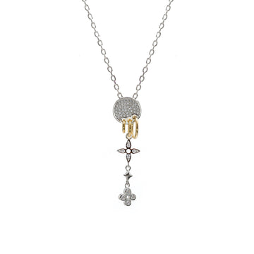 Collares con colgantes de plata con charms de flores y detalle de circonitas