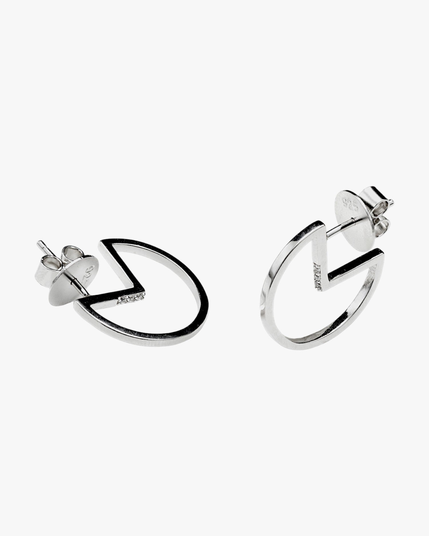 Pendientes originales diseño come-cocos con circonitas