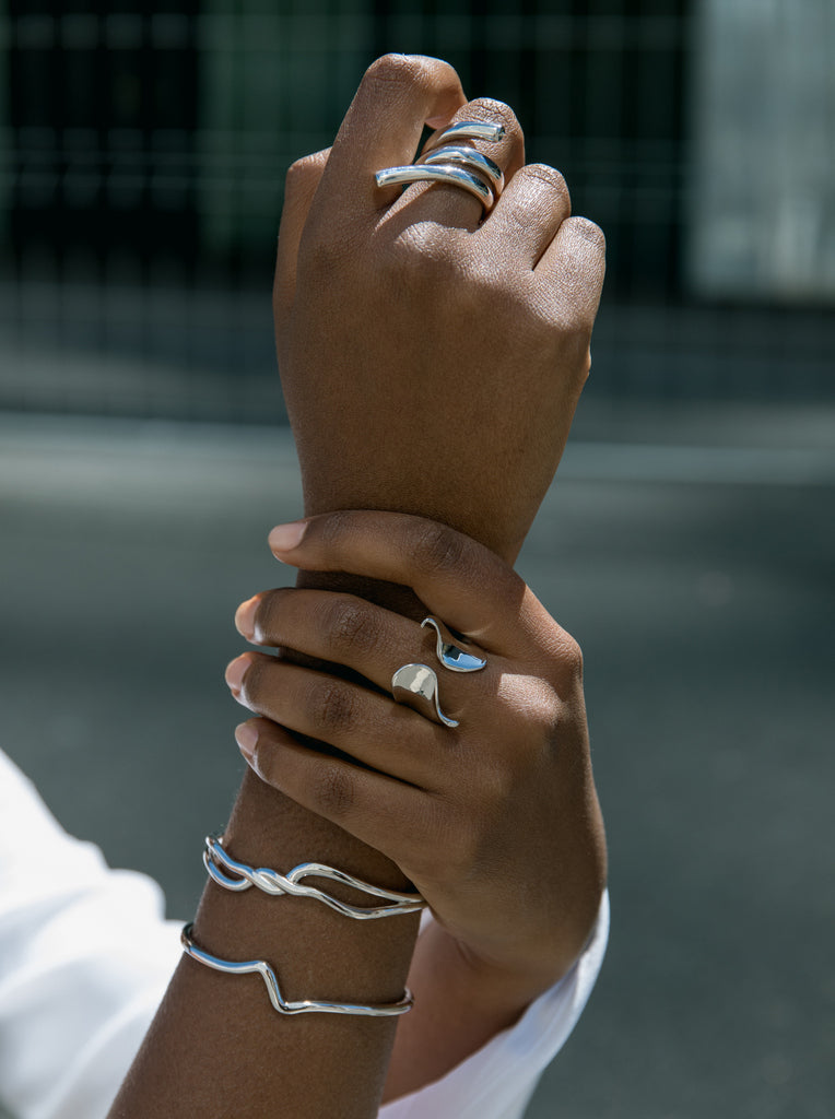 Anillos de diseño irregular y ajustable