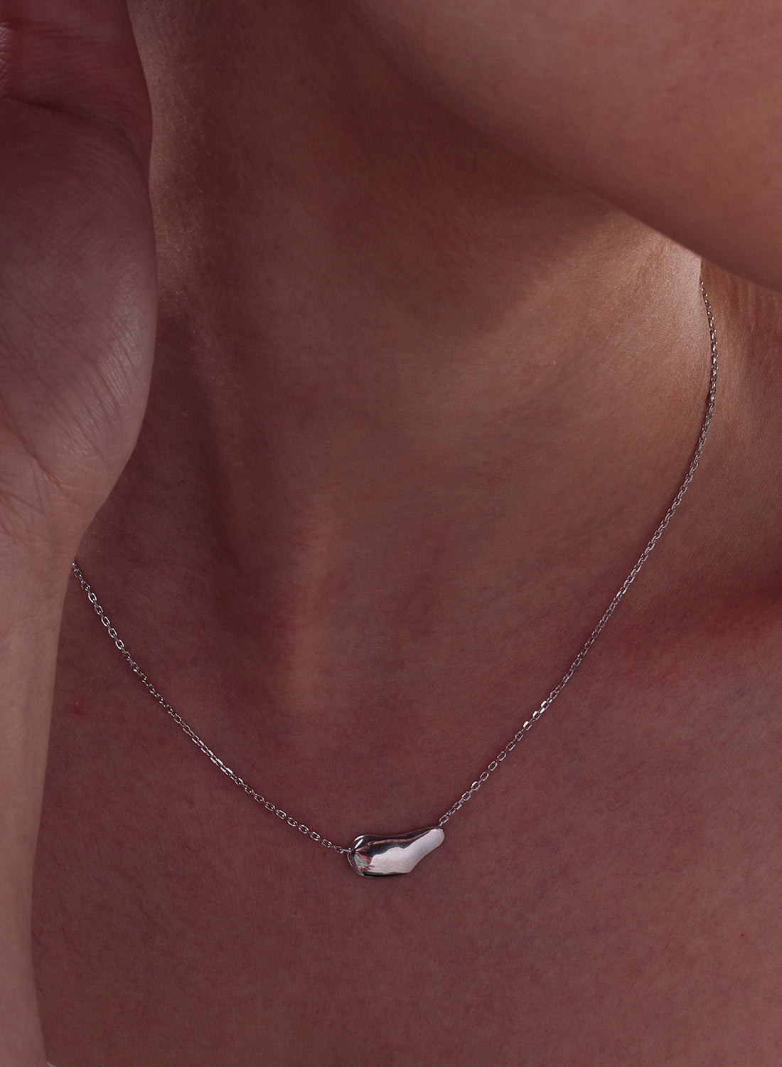 Collares plata originales diseño líquido horizontal