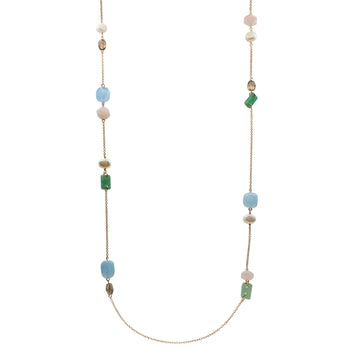 Long necklaces with natural stones and pearl details