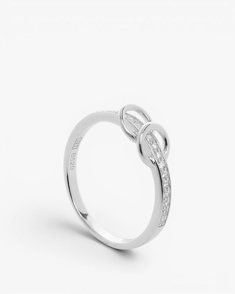 Anillos finos diseño de doble aro y circonitas