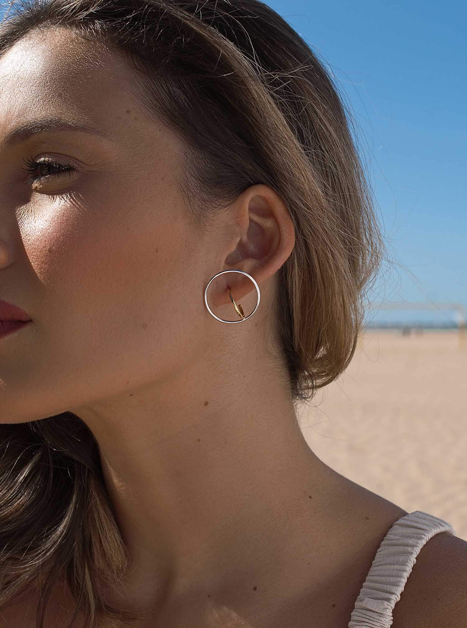 Pendientes aro diseño bicolor cruzado