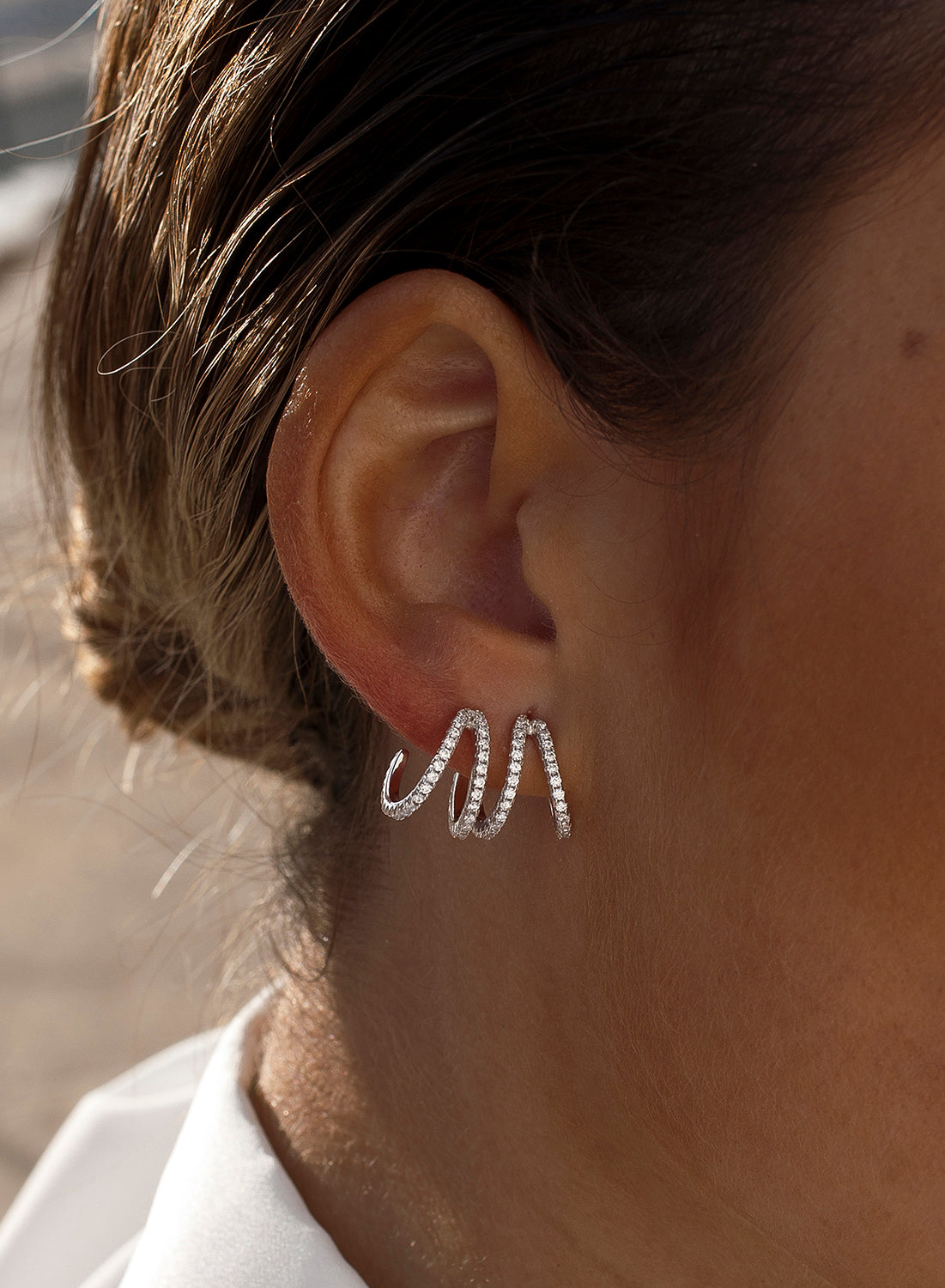 Boucles d'oreilles originaux design spirale de zircons