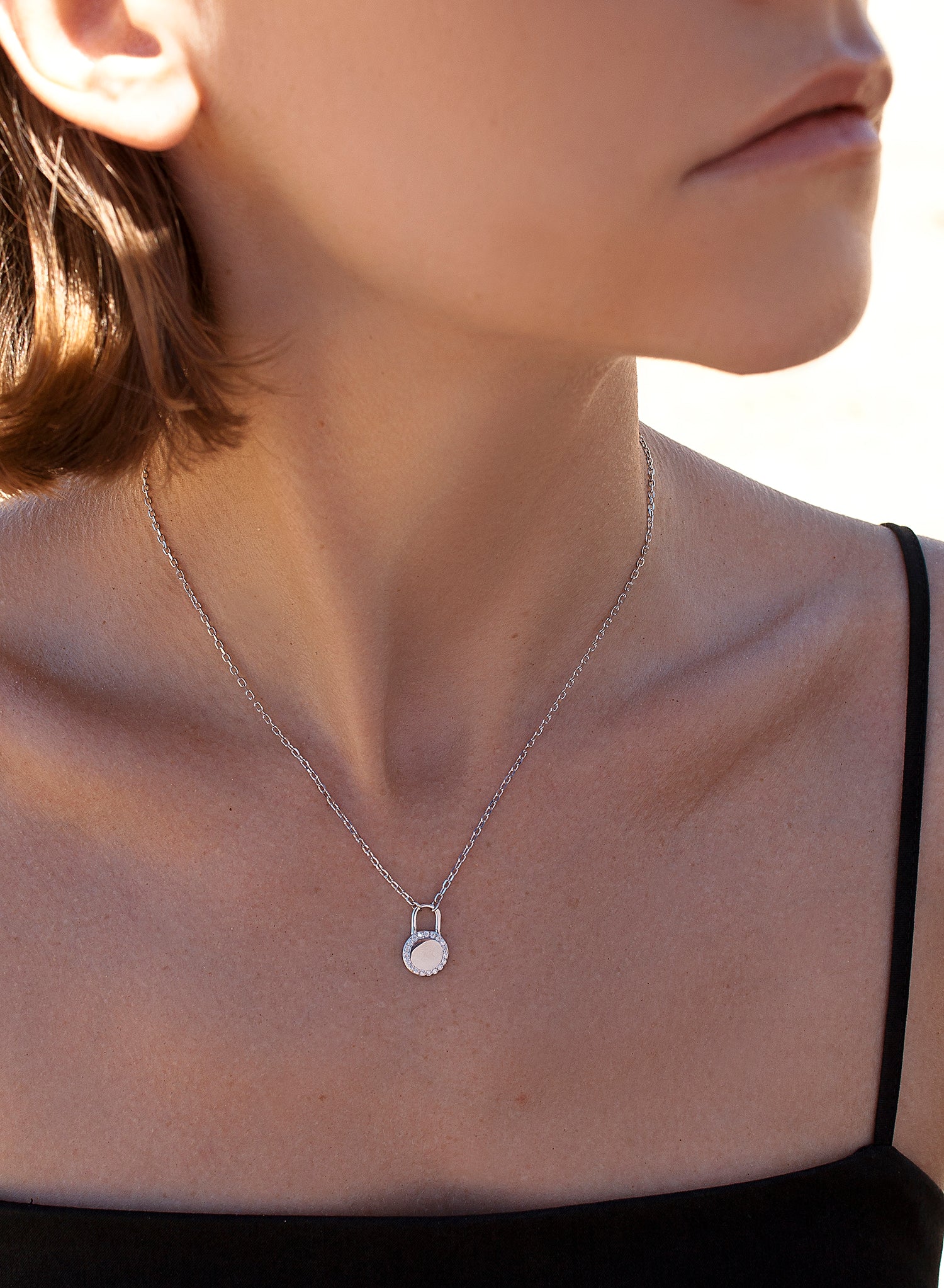 petits pendentifs argent design cadenas rond