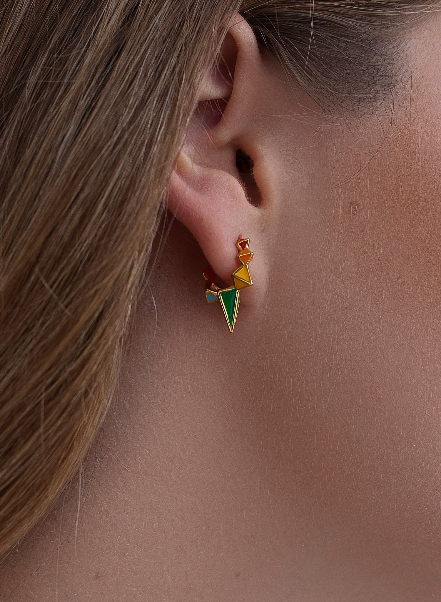 Pendientes aros originales diseño multicolor y baño de oro