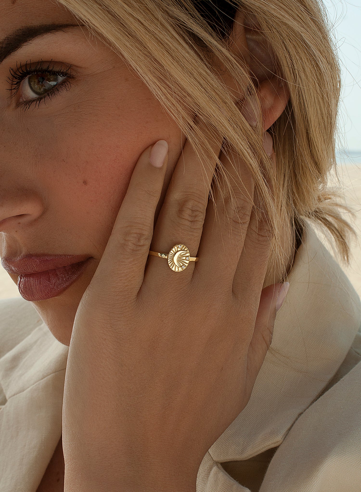 Moon design signet ring with three cubic zirconia stones