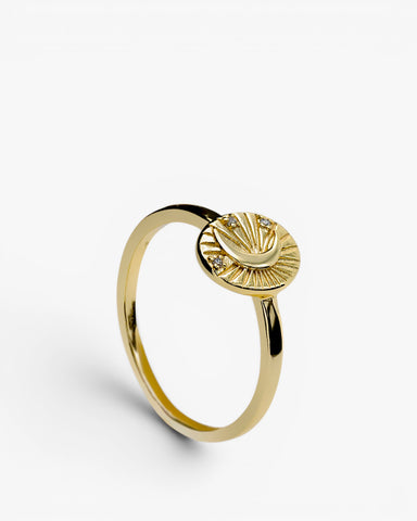 Moon design signet ring with three cubic zirconia stones