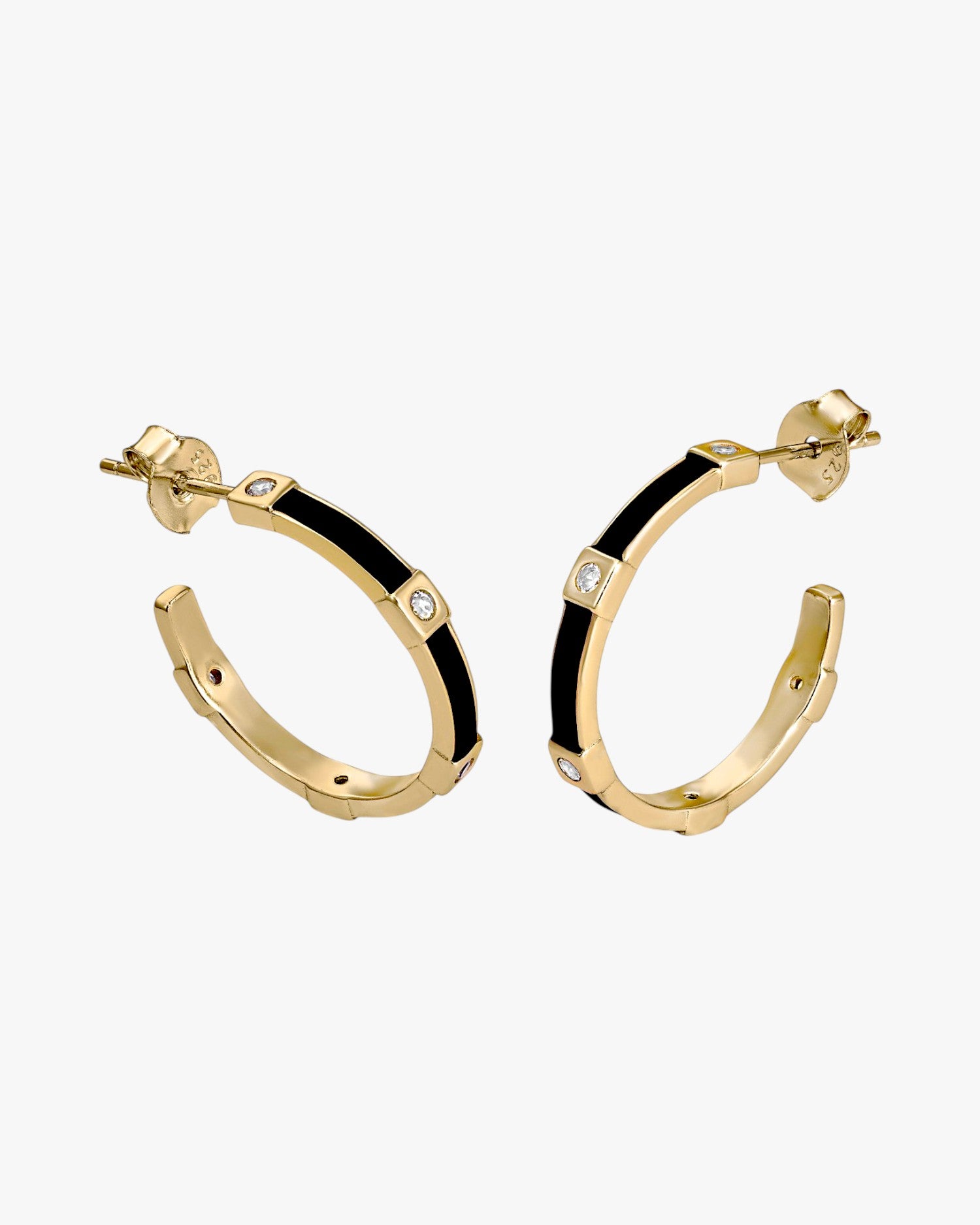Pendientes aros pequeños diseño escalonado esmalte negro y circonitas