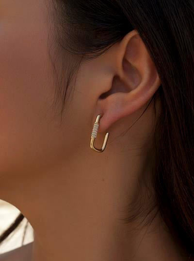 Pendientes aro de plata dorado diseño rectangular