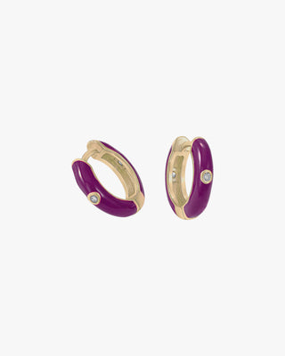 Pendientes aros pequeños diseño esmalte púrpura y circonita central