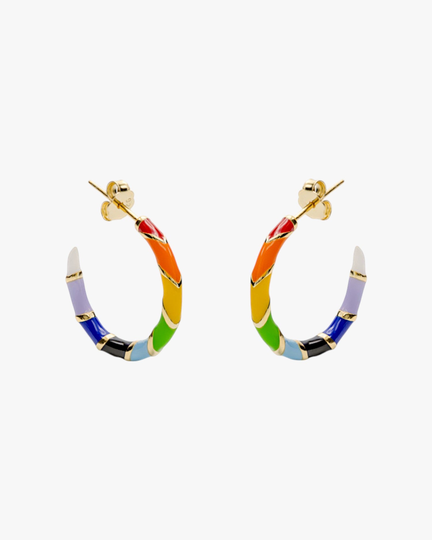 Boucles d'oreilles créoles avec motif en émail multicolore et plaquage or