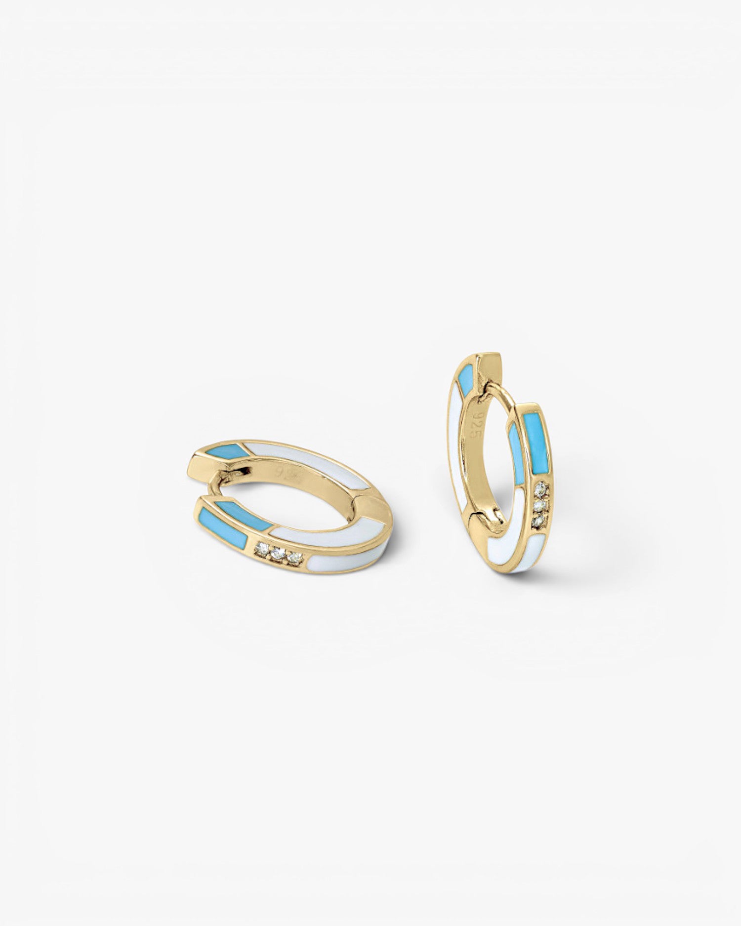 Pendientes aros pequeños diseño esmalte bicolor y circonitas