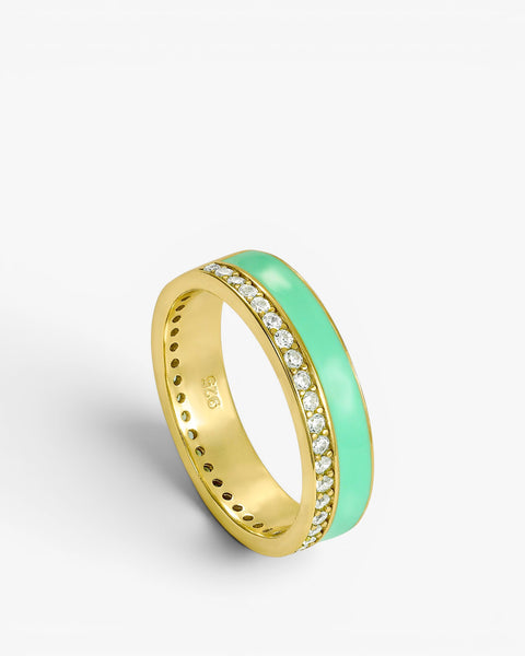 Anillo esmalte menta diseño carril de circonitas