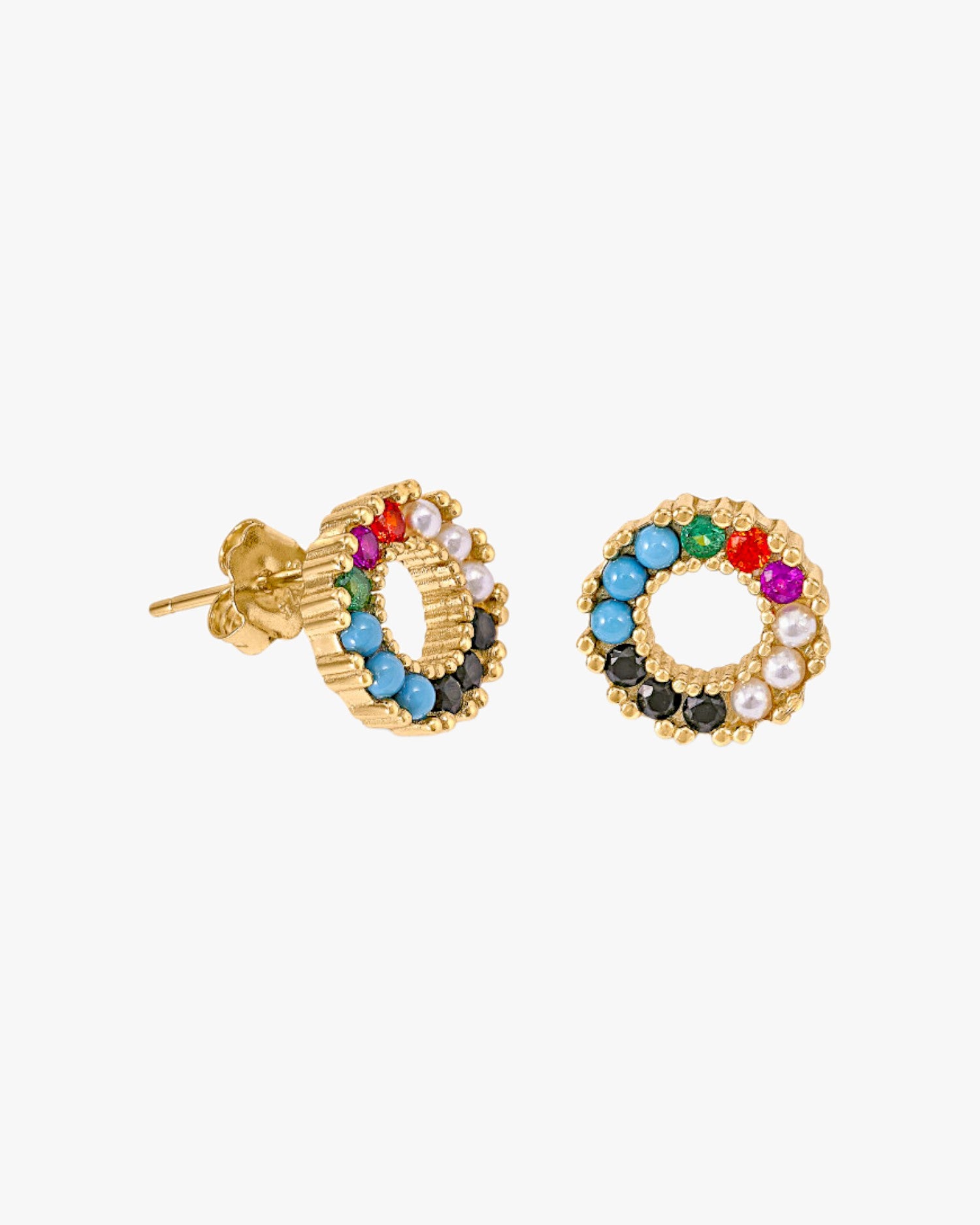 Pendientes pequeños dorados con piedras de colores