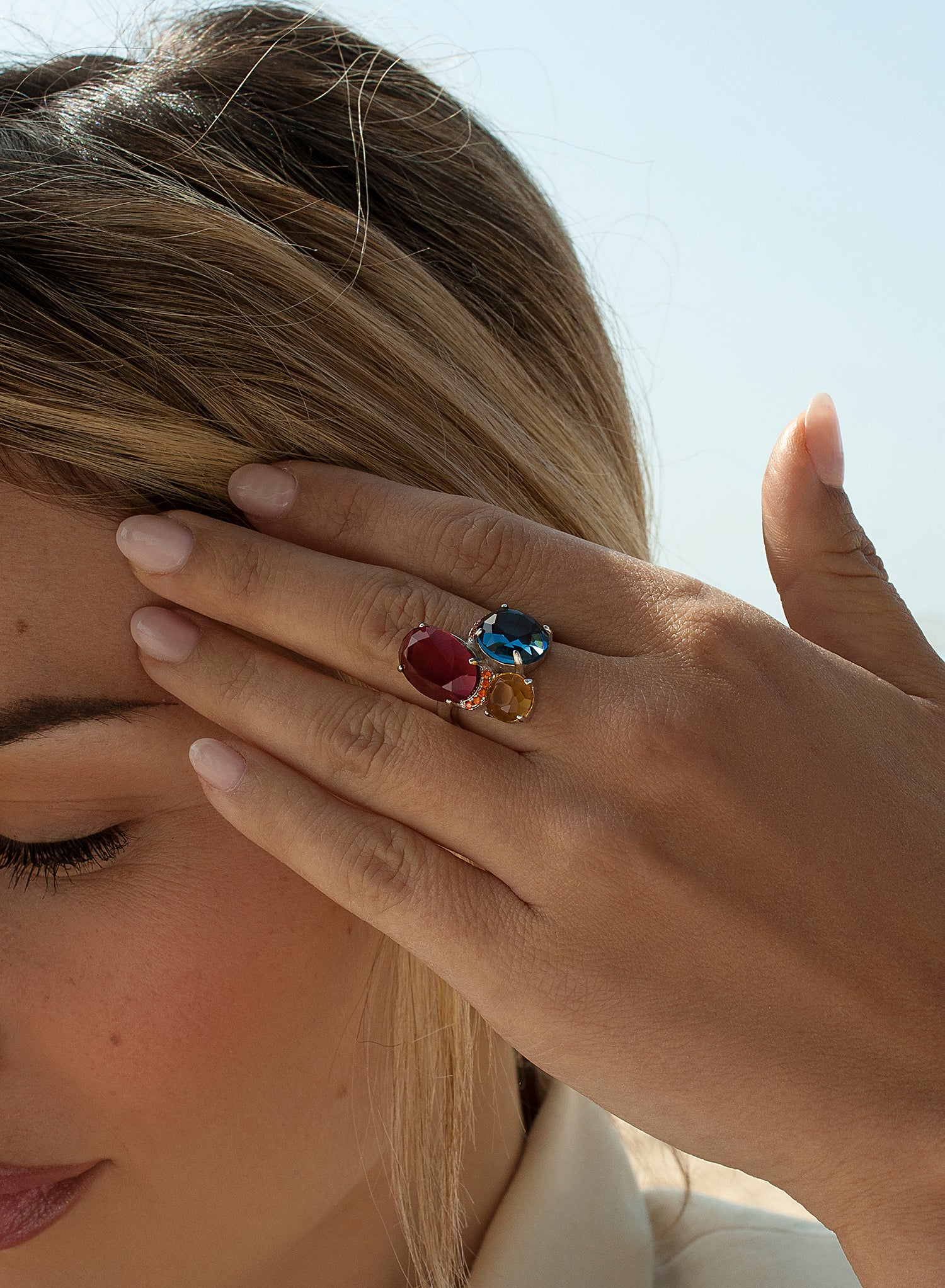 Anillos con piedras diseño multicolor con circonitas