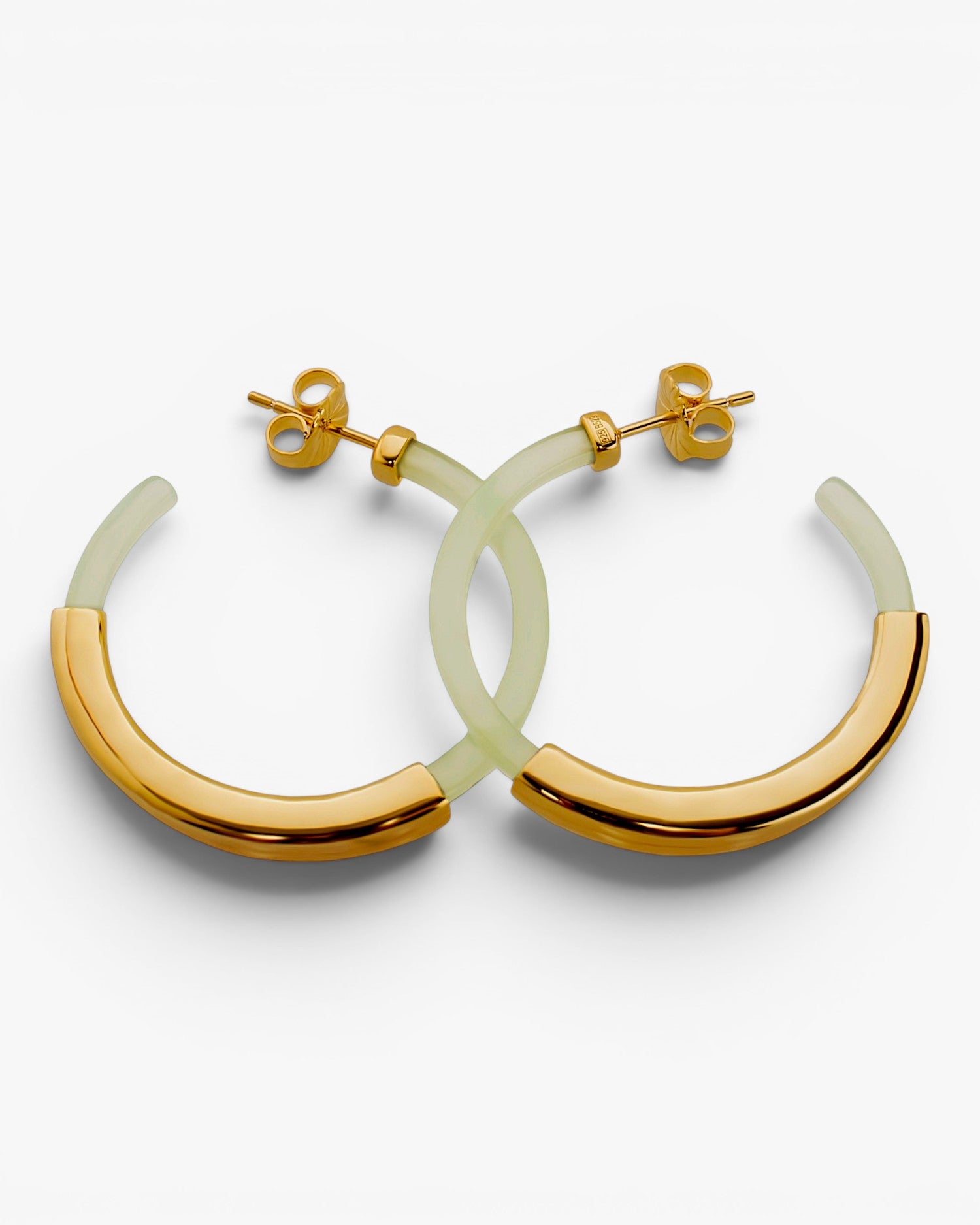 Pendientes aro diseño resina tono verde y banda de plata lisa central
