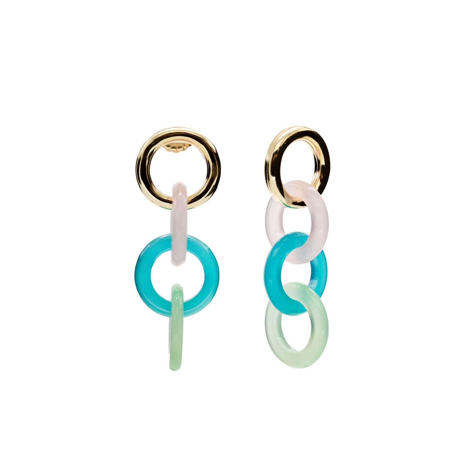 Earrings with pendants made up of four circles