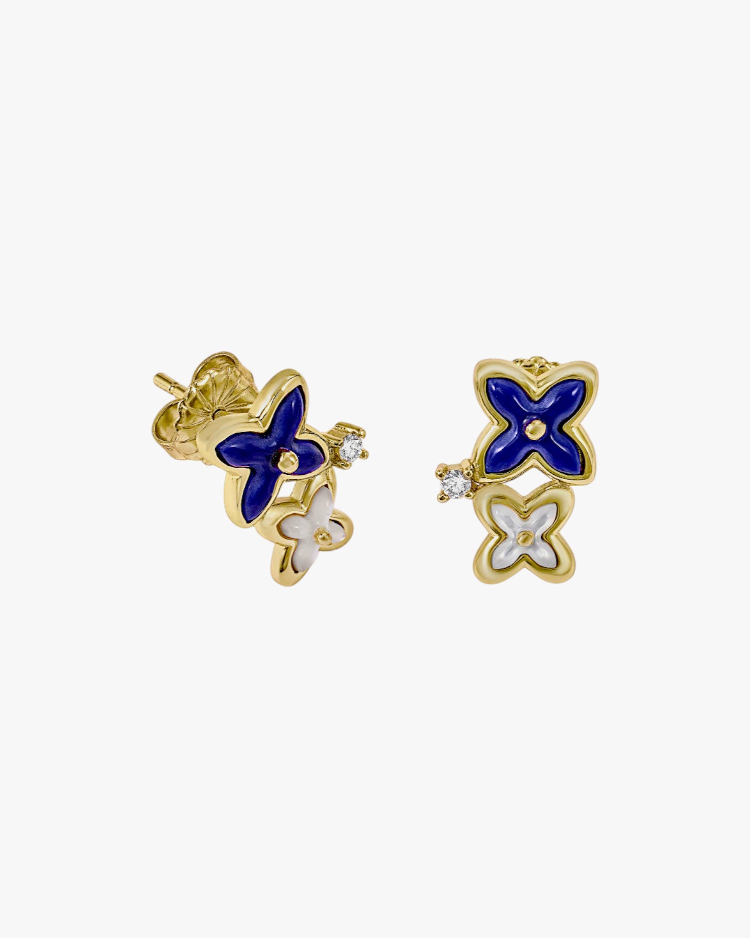 Small flower design earrings made with gemstones