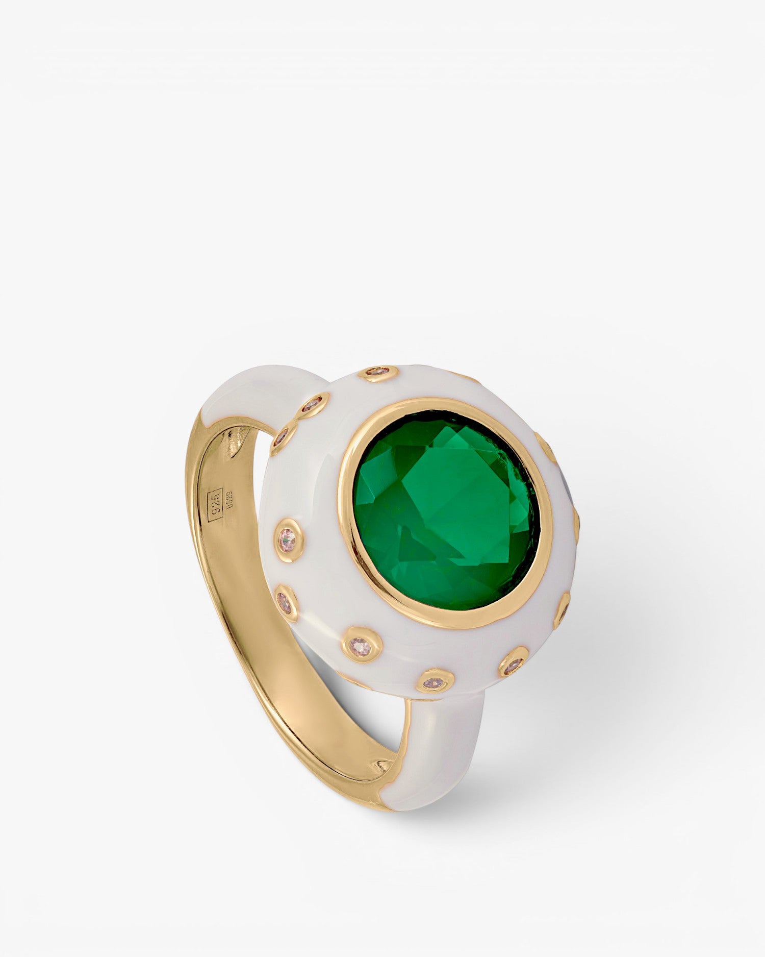 Anillos de diseño con esmalte blanco y cuarzo adamantino