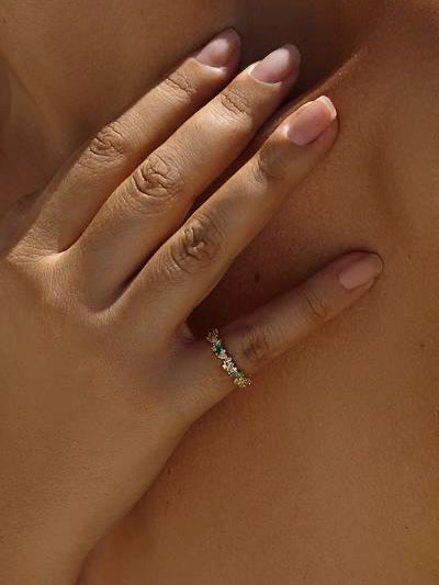 Anillos con piedras de plata en tono verde y azul talla esmeralda
