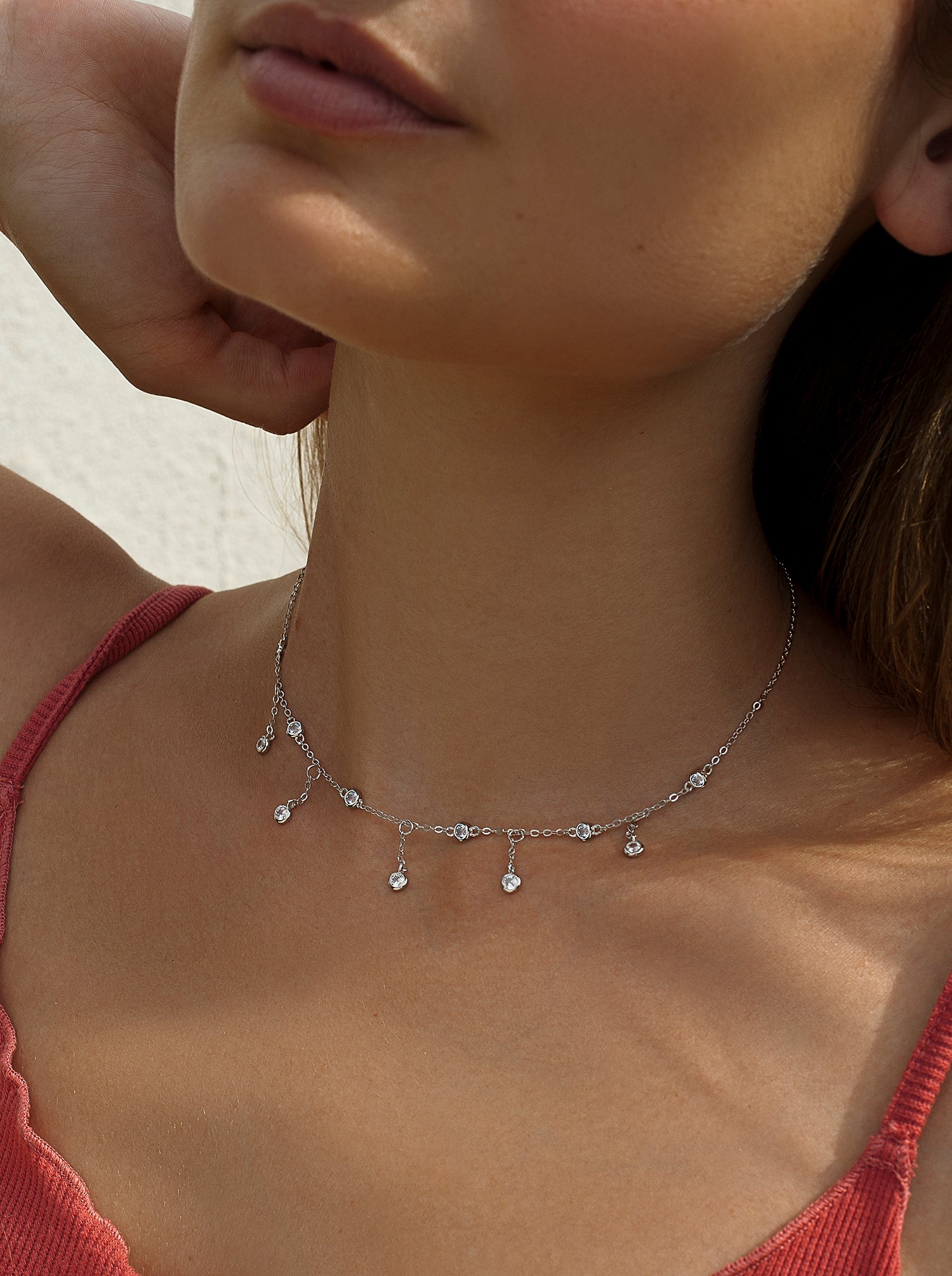 Colliers en argent avec pendentifs en oxyde de zirconium en cascade