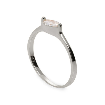 Anillos finos de plata de cuarzo adamantino talla marquesa