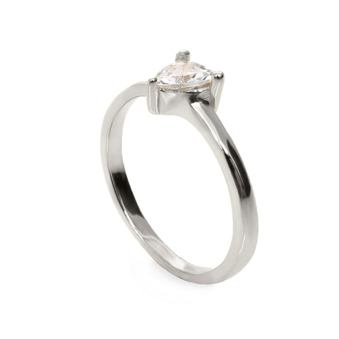 Anillo fino de plata con cuarzo adamantino talla pera