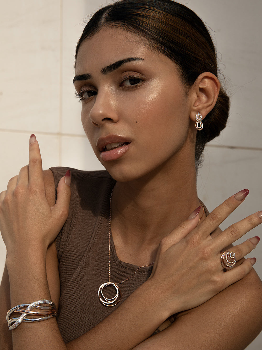 Pulsera esclava de plata raíles bicolor con circonitas